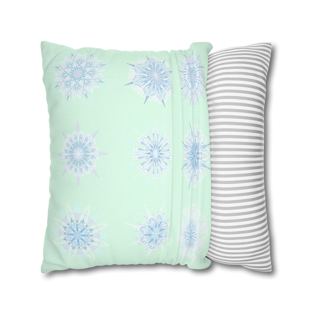 Christmas Snowflakes pillowcase for bed - Spun Polyester Square Pillowcase Mandala Art - Original Fine Art - Hand - drawn, Minty Fresh - Blululi