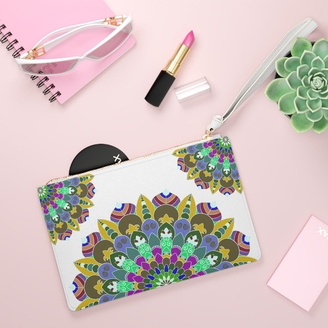 Mandala Clutch Bag: Hand - Drawn Art Bags - Blululi