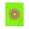 Mandala Duvet Cover for Kids' Bed - Hand - drawn Stars and Spirals - Vibrant Green - Fun and Colorful Spring Flower Design - Blululi