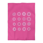 Microfiber Duvet Cover Mandala Art Drawn by Hand - Mandala on Medium Hot Pink background - Blululi