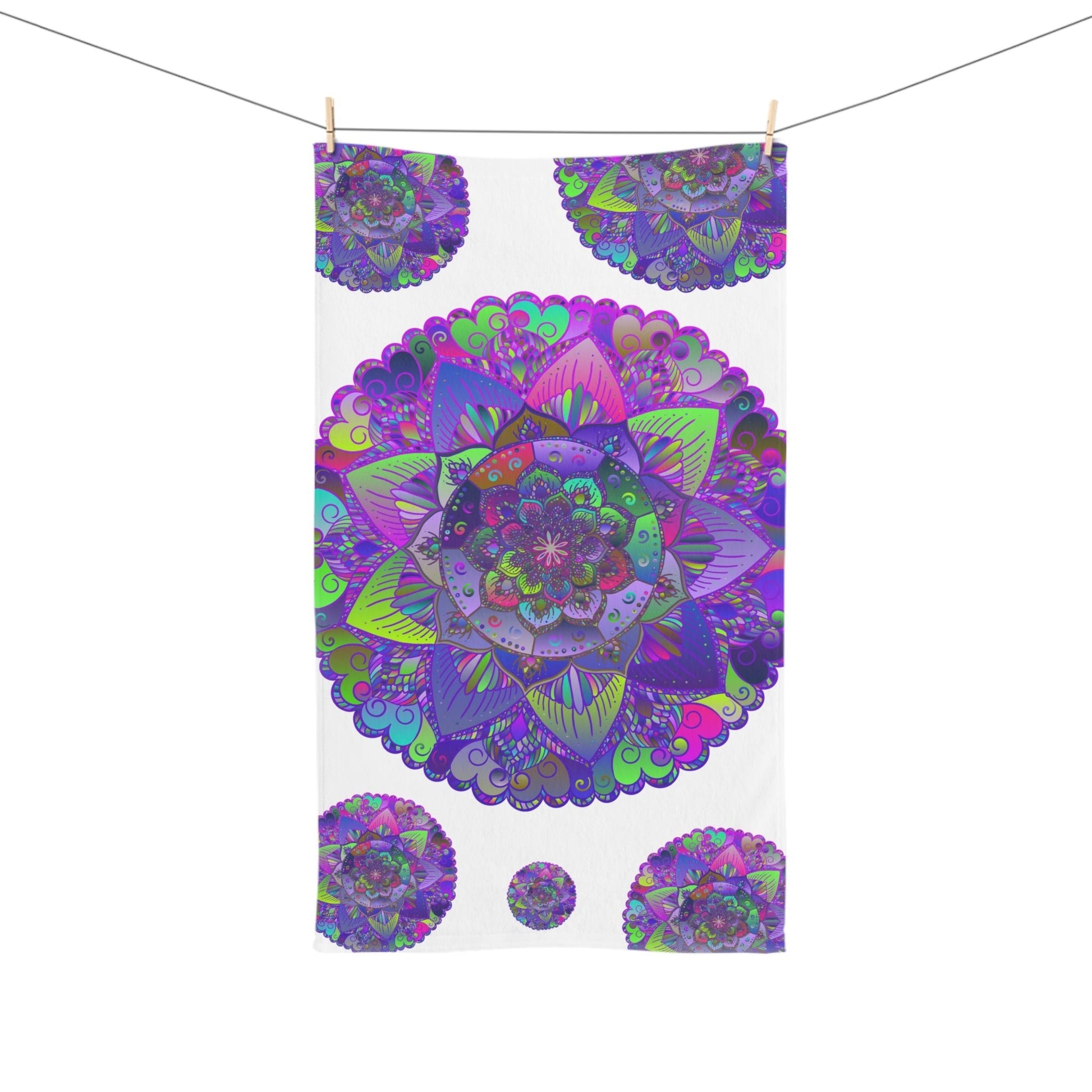 Psychedelic Mandala Hand Towel - Vibrant & Intricate Home Decor - Blululi