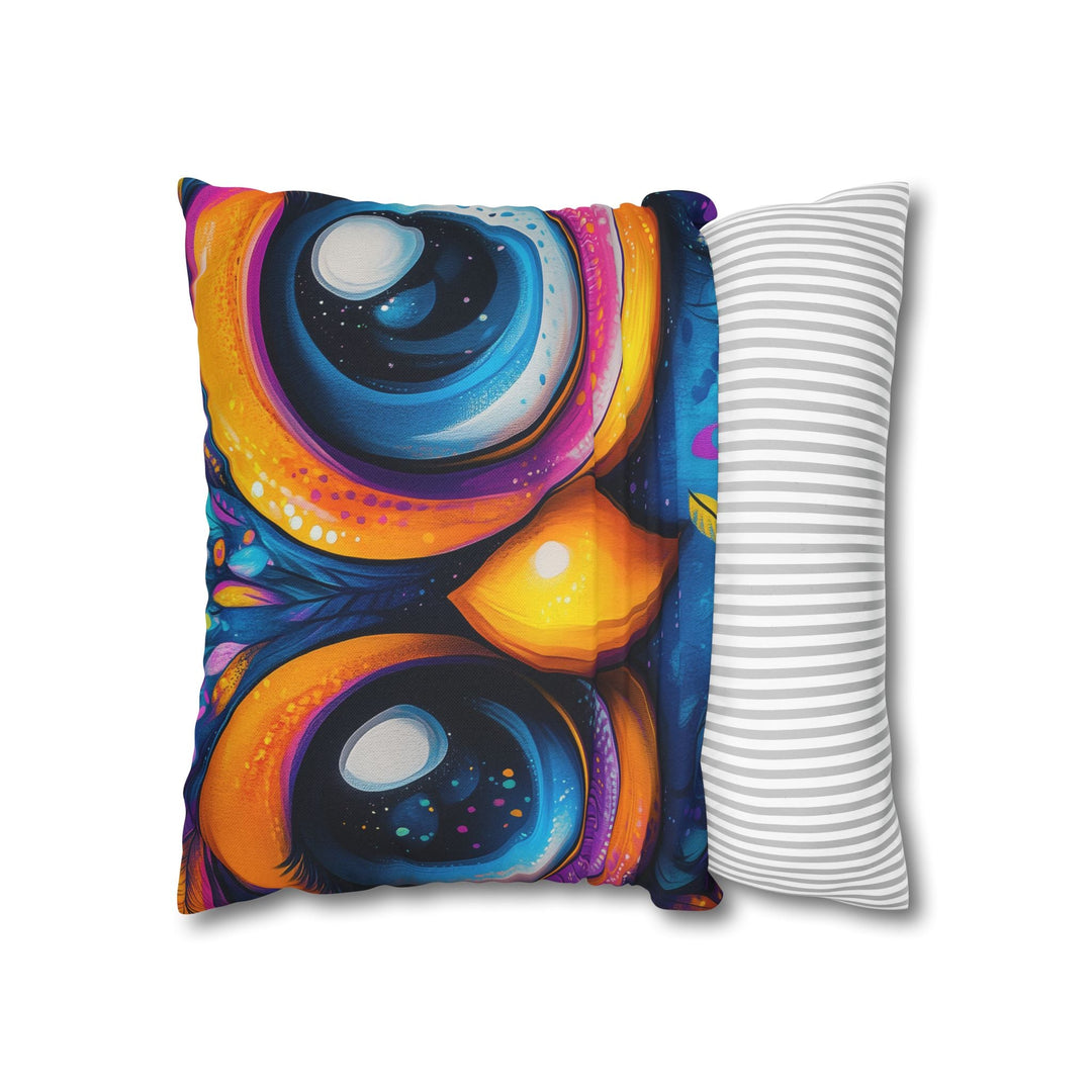 Square Pillowcase - Cute Colorful Howl Design for Nature Inspired Lifestyle Home Decor - Blululi